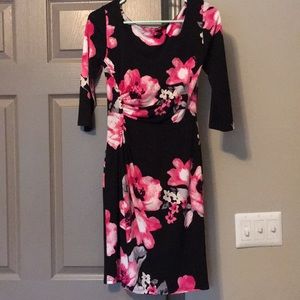 Very Cute floral dress - size 2